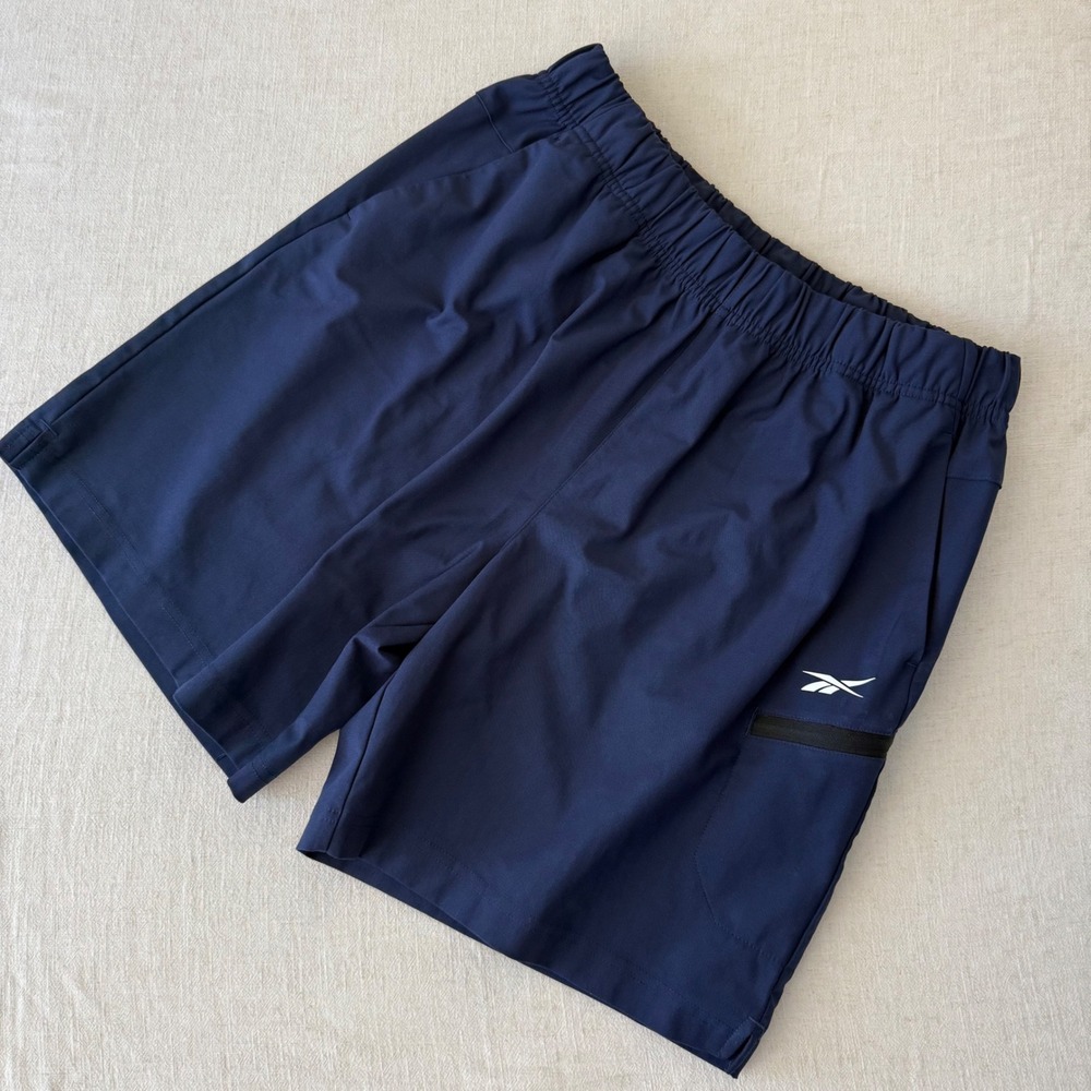 Reebok Mens Athletic Shorts Navy Blue Large Elastic Waist Zipper Pocket RN117927